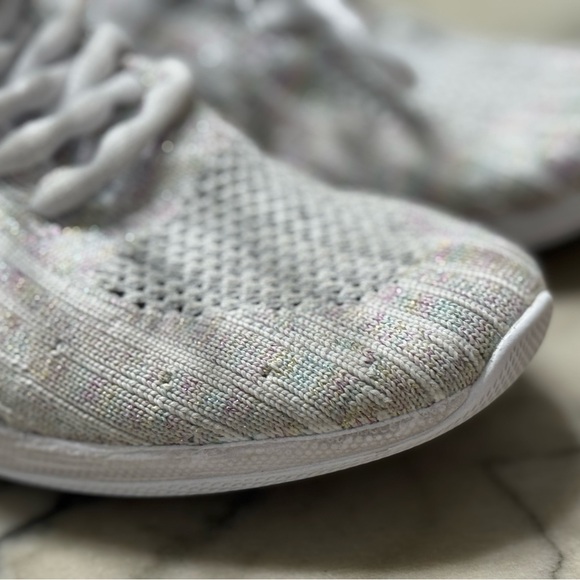 Rebel cheer shoes - Picture 3 of 6